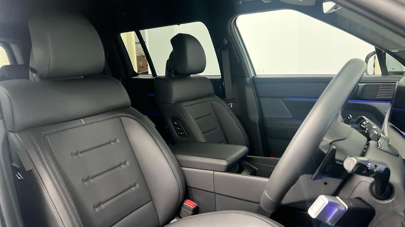 Hyundai santa fe Photo cohere-179323d4b50b9c14937588138587b5c625a13320.jpg