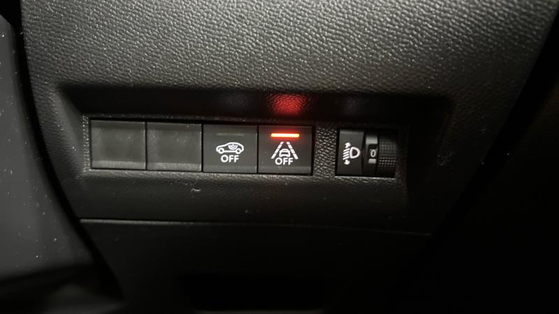 Peugeot 208 Photo cohere-17b1d88f49594b85714d9615c3794e86a8f5a52e.jpg