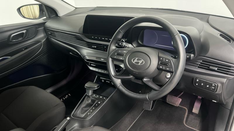 Hyundai i20 Photo cohere-187bb56a6e6c05f12b68e5269e3e32839afd9249.jpg