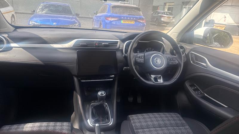 MG ZS Photo cohere-189a1c560539dbc5583b7530e152c3a7ac4fe761.jpg