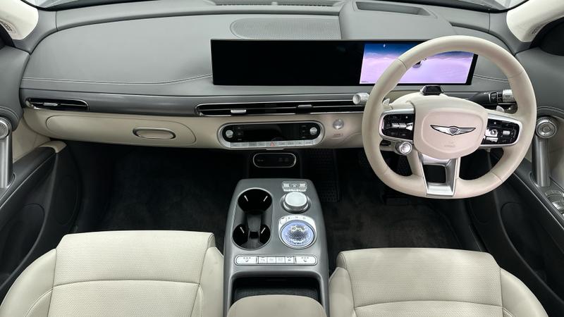 Genesis GV60 Photo cohere-189c378783fe3a30d14e61144c23f61f88c4c302.jpg