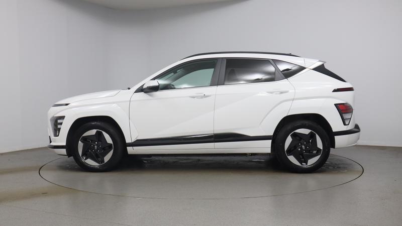 Hyundai KONA Photo cohere-18b4a53fea68dcac372fe6d25f60f4b2847e7897.jpg