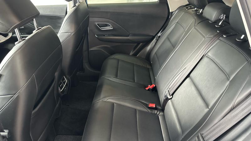 MG MG ZS Photo cohere-18fa7c884814bc915f68a2f8d59e0597f92ee178.jpg