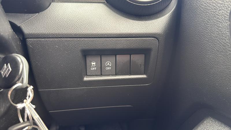 Suzuki Ignis Photo cohere-1969c1e557abd0ac80eae98c189b688df78c3f8b.jpg