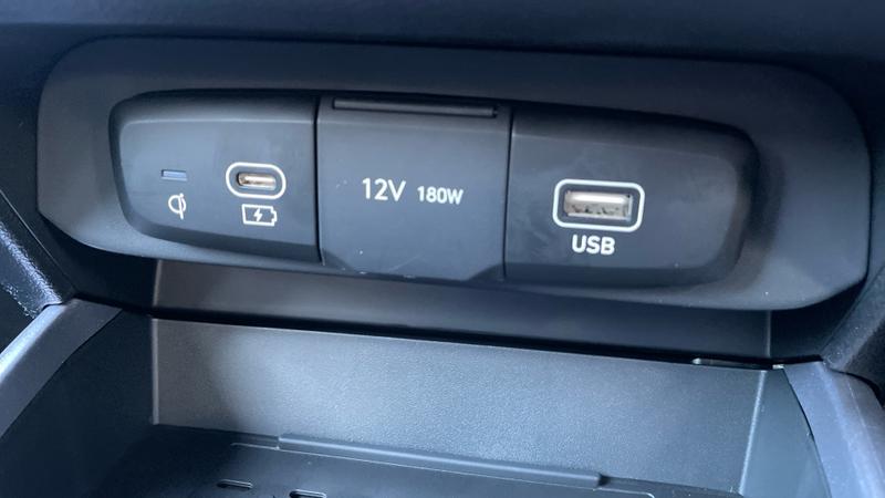 Hyundai i10 Photo cohere-19caa4fd710ca7cc387e1784470663a91d7d13be.jpg