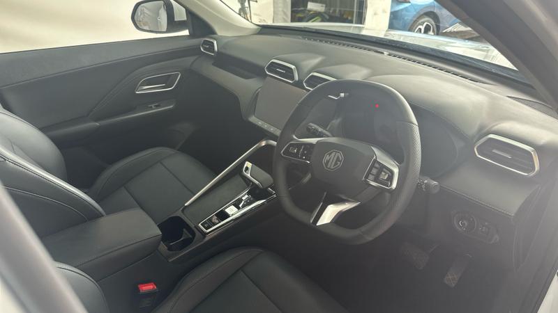 MG ZS Hybrid+ Photo cohere-19d540446c5a8e63bb0b5ec63a09ed6313d43cc6.jpg