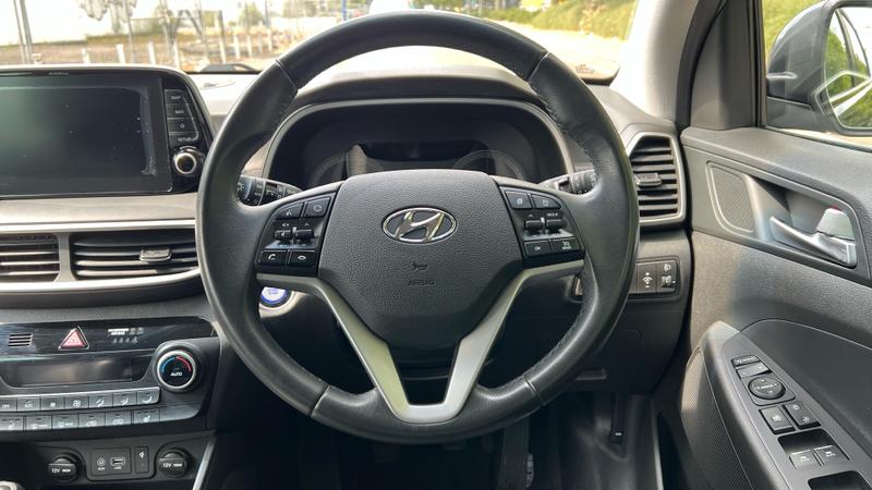 Hyundai TUCSON Photo cohere-1a5be2cffe39a091329008194cf6d9357a4a9d3f.jpg