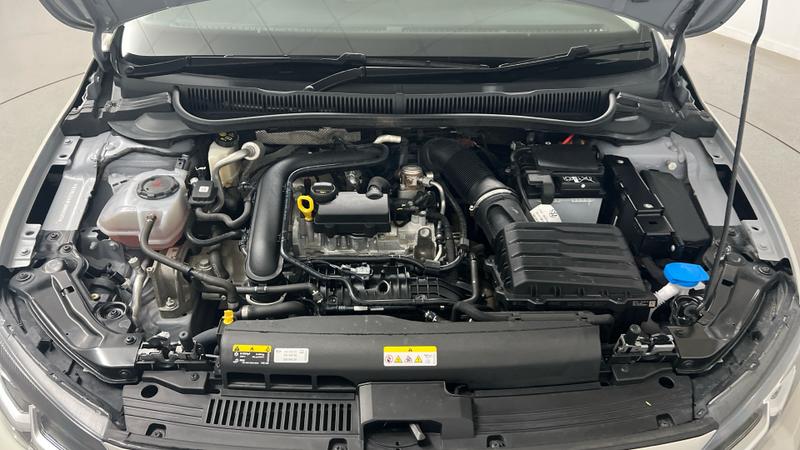 Volkswagen Polo Photo cohere-1acb7b28ccdab0d0d15b61653828c85d3c8c87a4.jpg