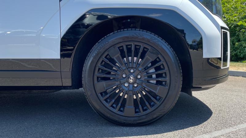 Hyundai Santa Fe Photo cohere-1ae3b35f8483857bbb2b0cb8fff617a6ea320b2c.jpg