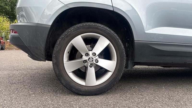 Skoda KAROQ Photo cohere-1b02cc2c76a8d99bbbdb6573379d972c88226397.jpg