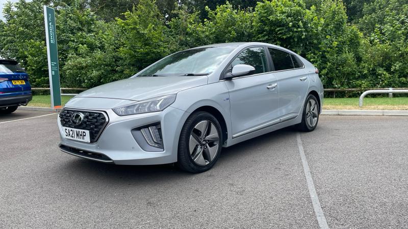 Hyundai IONIQ Photo cohere-1b1dc0a7d9badb0adef0fa467ee174564a4159a7.jpg