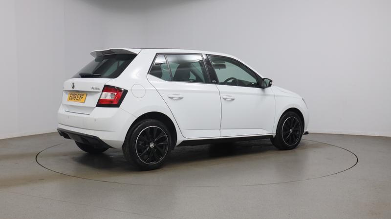 Skoda FABIA Photo cohere-1c2e30a6c0b39279690ee0140177527d0eb1290f.jpg