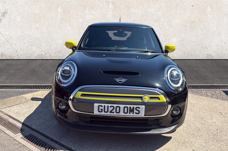MINI Electric Hatch Photo cohere-1c8545ea1cd705bea53c66eacfc4e89f764bcf5a.jpg