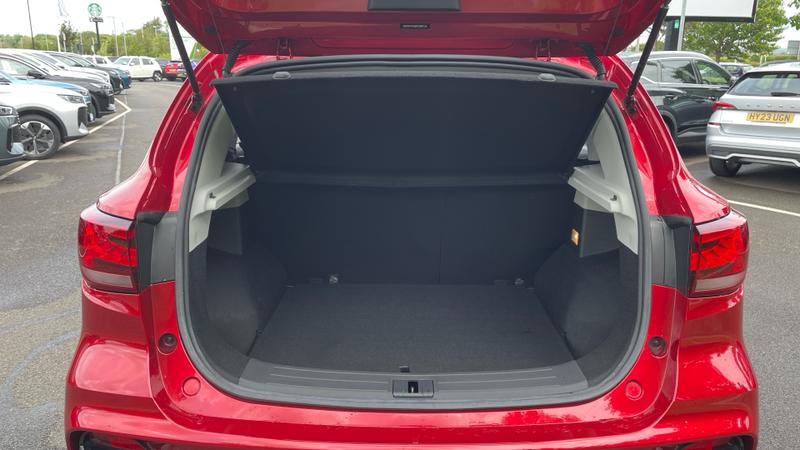 MG ZS Photo cohere-1c92bd871d3b7a13e6d58fab35bab257b5fcc118.jpg