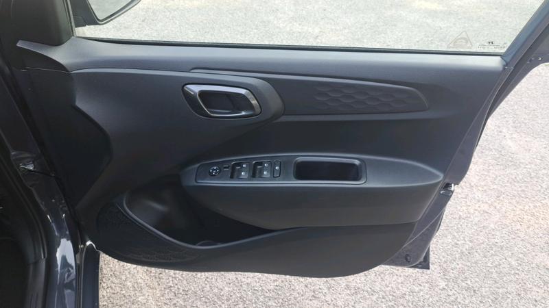 Hyundai i10 Photo cohere-1caf61aff8845a56526b6646398055747c4484ad.jpg