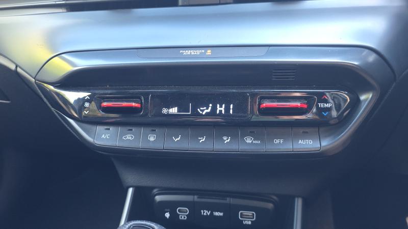 Hyundai i20 Photo cohere-1d0c764f49d41f145fe09445e2840f02983c28d5.jpg