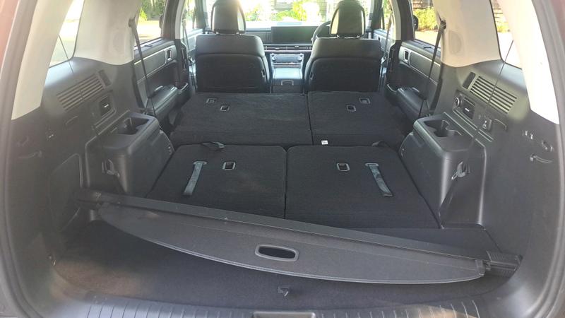 Hyundai Santa Fe Photo cohere-1d20620335f89b6e57c273848d0d07f090864e1f.jpg
