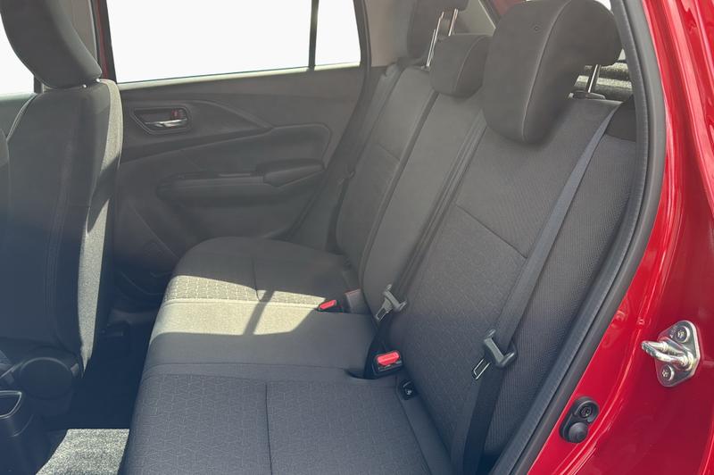 Suzuki SWIFT Photo cohere-1d2ca43b6e9cba68f915a3a3180b6ac4c4d5a223.jpg