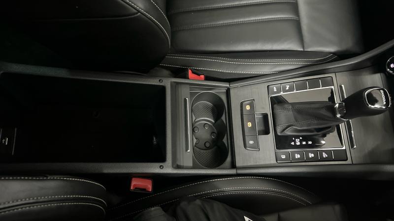 Skoda SUPERB Photo cohere-1d2f97e82e2e14c3d4771893c86e9797d0b125af.jpg