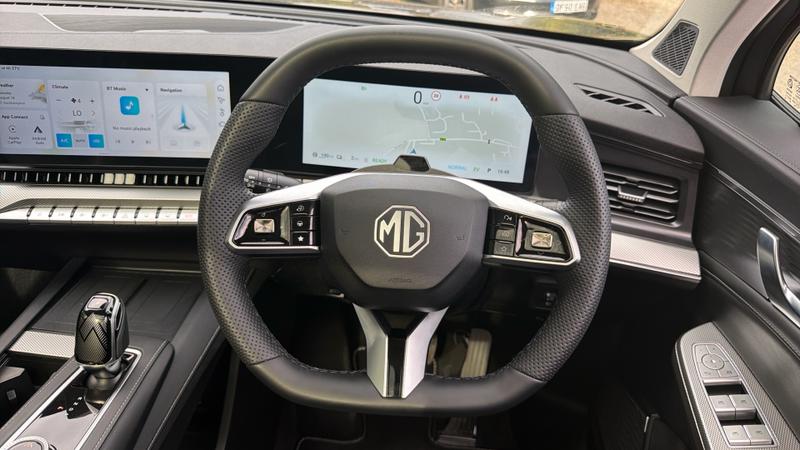 MG MG S9 PHEV Photo cohere-1debff6daea47cffdf078bc22bbb8ea7f7ffdae0.jpg