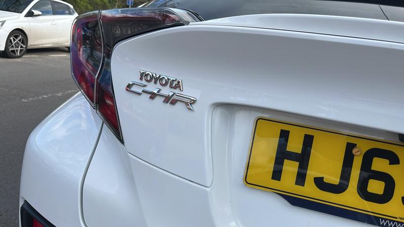 Toyota C-HR Photo cohere-1e624efdb24c72c08ac92621b061c8dd1c1d3665.jpg