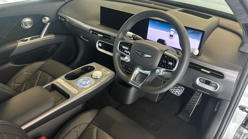 Genesis GV60 Photo cohere-1e64d7e8863d514994523ac378322d5e2c02831e.jpg