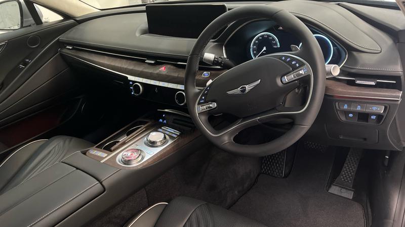 Genesis G80 Photo cohere-1e8733401d18f13da83171aad625ddeb2aaa535e.jpg
