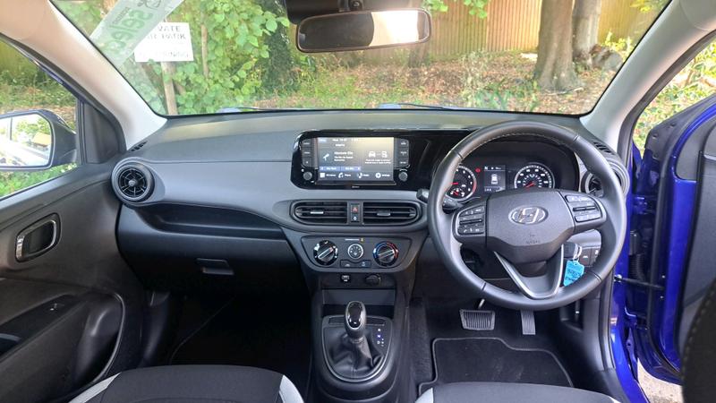 Hyundai i10 Photo cohere-1eae9a150dd31591df4f1c4bd5fca800d32a6a3e.jpg