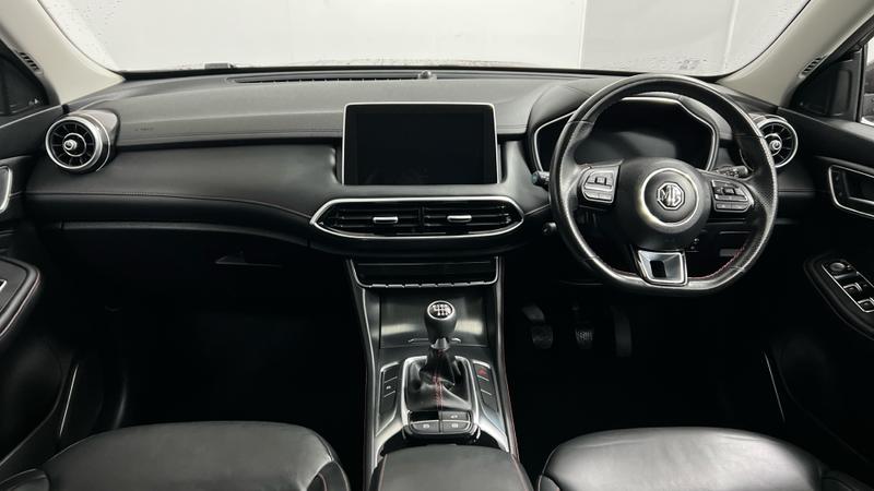 MG HS 23MY Photo cohere-1ebe3b16bf372780e13b61a7f80ad71d5ea5d42d.jpg