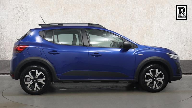 Dacia SANDERO STEPWAY Photo cohere-1f8bd0804c6fba32151ad6f1609c1c26c6e4fd9b.jpg