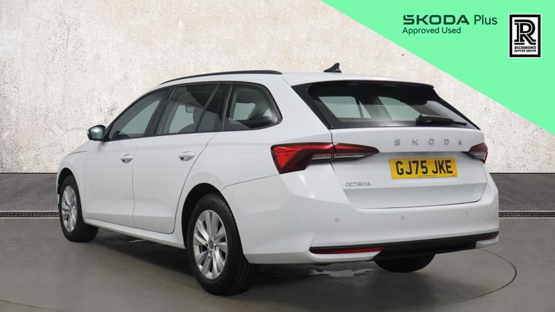Skoda OCTAVIA Photo cohere-200d76f070c242842be692b67acbb76dfe7e220e.jpg