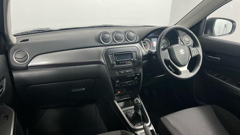 Suzuki VITARA Photo cohere-2016f68879bb595482b3d77d1cf74372333eed85.jpg