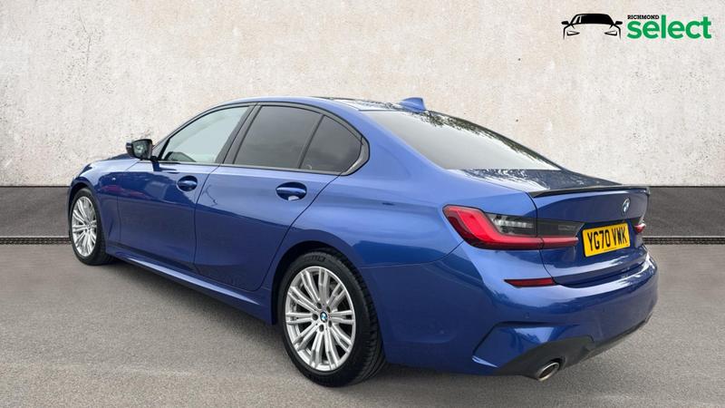 BMW 3 Series Photo cohere-20a749e84a43b22a7d51f66d530bd42c9e4eebaa.jpg