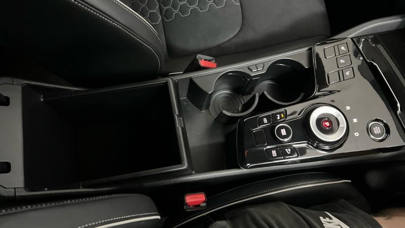 Kia SPORTAGE Photo cohere-20c673076617c81924d89a712c527c3786c7ec09.jpg