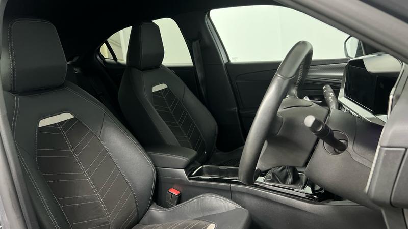 Vauxhall Mokka Photo cohere-21372220be5eab4219ea565c3f62e95364529441.jpg