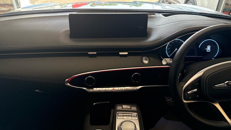 Genesis GV70 Photo cohere-21718d9f61729e8f1a7115209e1ee01619bf0300.jpg