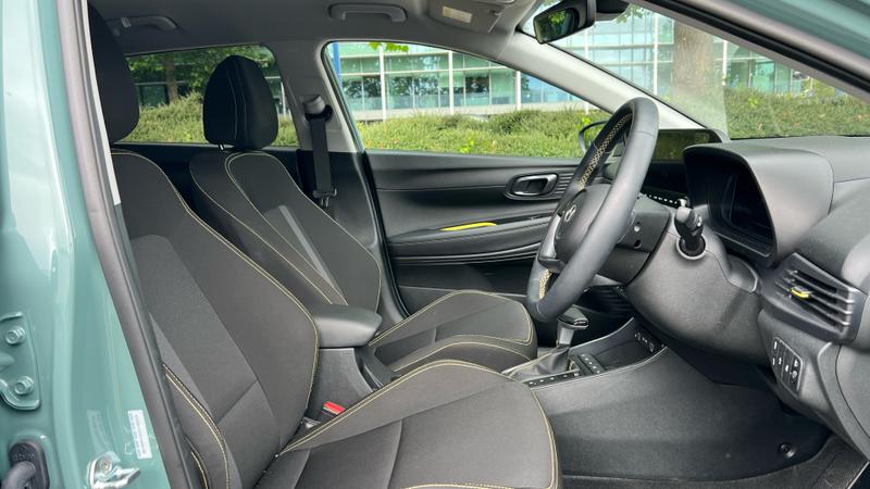 Hyundai i20 Photo cohere-219d5b30a173f182b8328e4a4025f0ee15f0ed92.jpg
