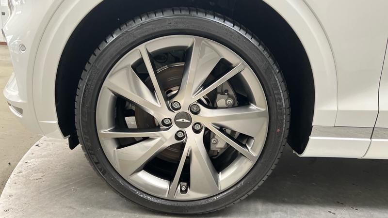 Genesis GV70 Photo cohere-222b495dbfa4e8aa1ab4a13848d032bf531e5388.jpg