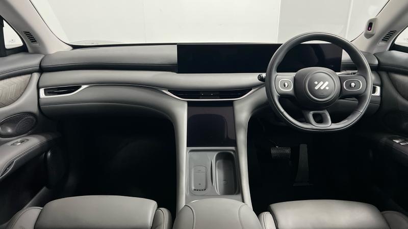 MG IM6 Photo cohere-2243057dac8720e3651b40a30ae5f03cb7562acb.jpg