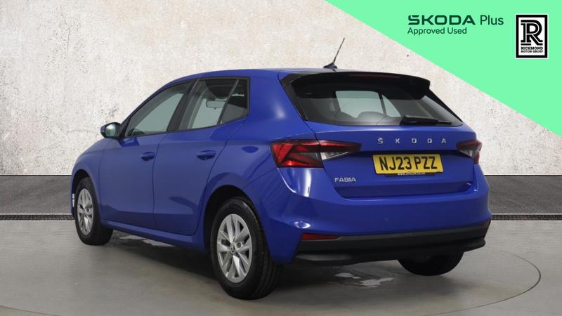 Skoda FABIA Photo cohere-22c3061e0f58f90b82ab5c6a5227c0e9eeab7024.jpg