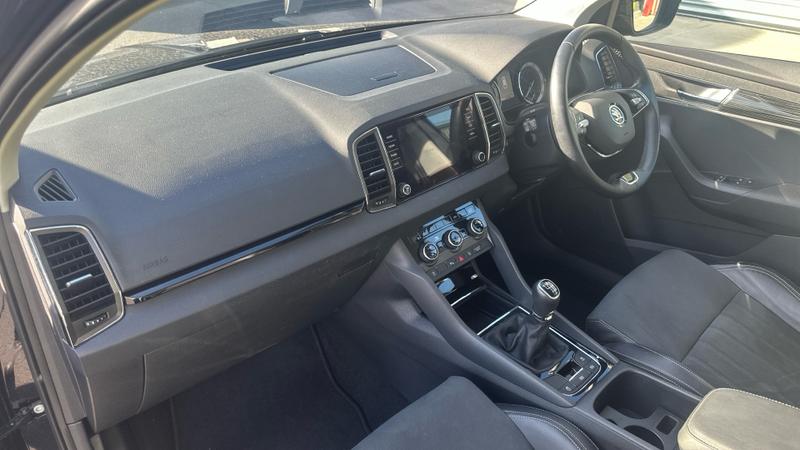 Skoda KAROQ Photo cohere-22d7a463a702b3832d70aca72b4c231c9366f4c8.jpg