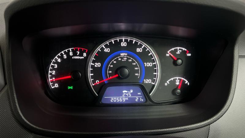 Hyundai i10 Photo cohere-22f5986bc26b2fb2f78dcfc97d3ae8e73742b1df.jpg