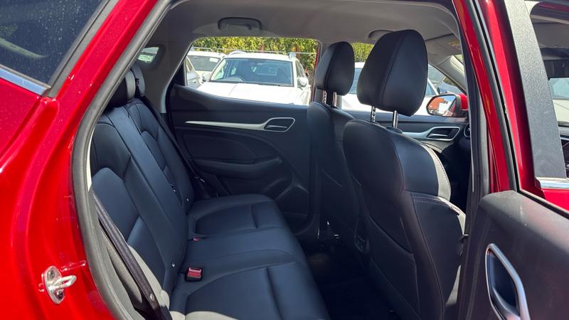 MG ZS Photo cohere-237bda5b4dd46331805e5a60b570dbc7661c3453.jpg