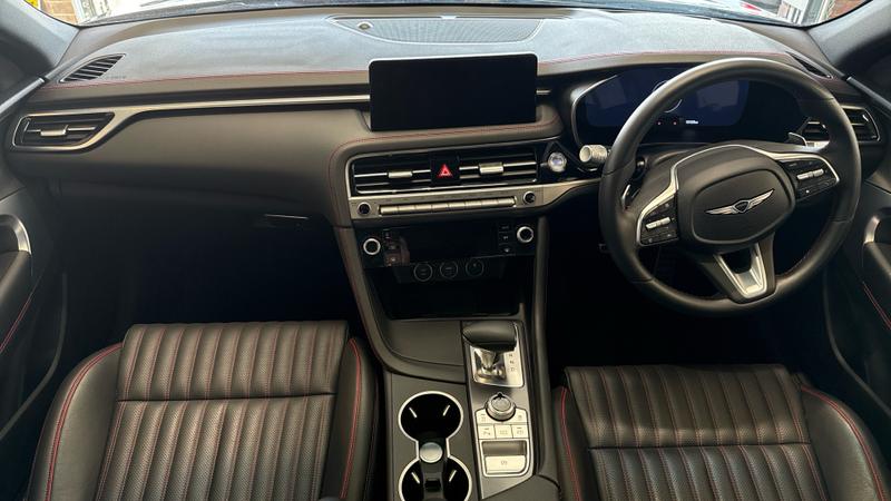 Genesis G70 Photo cohere-23a04dc73ea16d7c0e386d43bea4d6ab8ed1dbfc.jpg