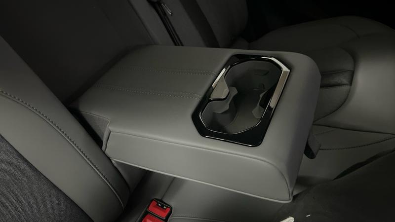 MG MGS5 EV Photo cohere-24b7576ea80d5f8f862342966f640daacb5a6df9.jpg