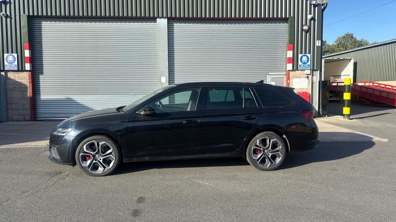 Skoda OCTAVIA Photo cohere-26a8912ac9491a70c1648d465dcbcb01897ae008.jpg
