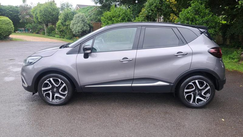 Renault Captur Photo cohere-26c1da00f92f0366cafcaa4adb3929218e03edd1.jpg
