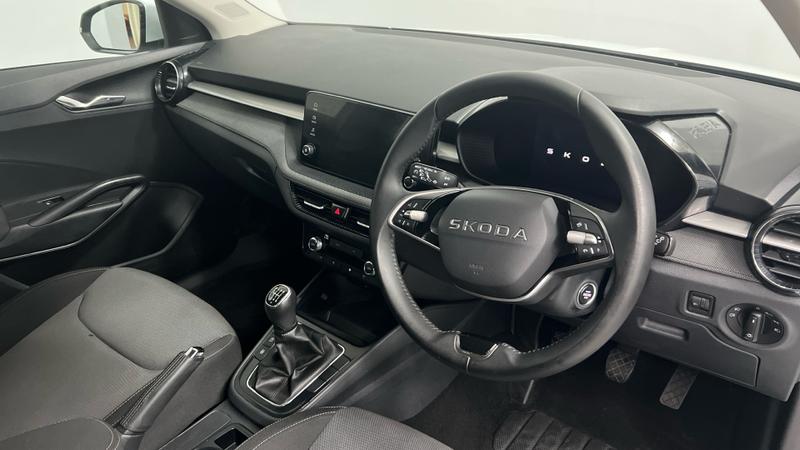 Skoda FABIA Photo cohere-270dab3b638c9a97d6479f89d3220ee05d39ca04.jpg