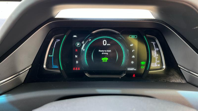 Hyundai IONIQ Photo cohere-2719c35c527396e444574719cd9d6df1267e52bd.jpg