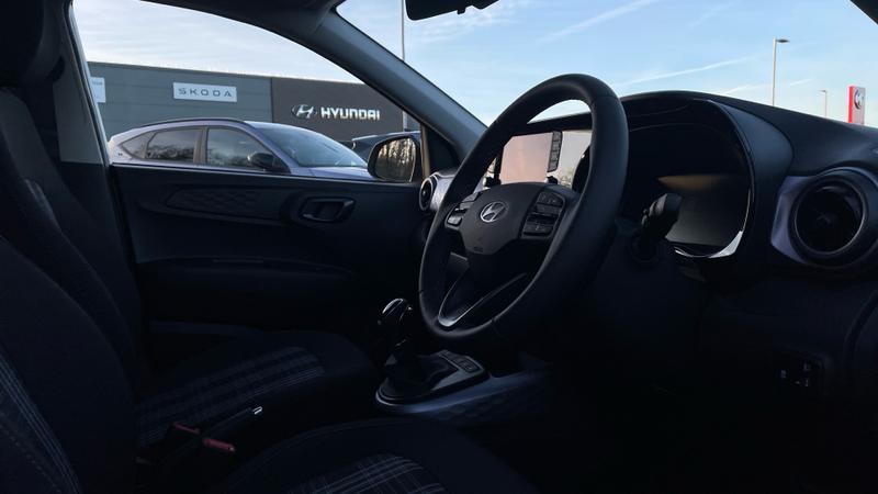 Hyundai i10 Photo cohere-27463d5311d6ec5454ff87a429ede681c26bfe83.jpg